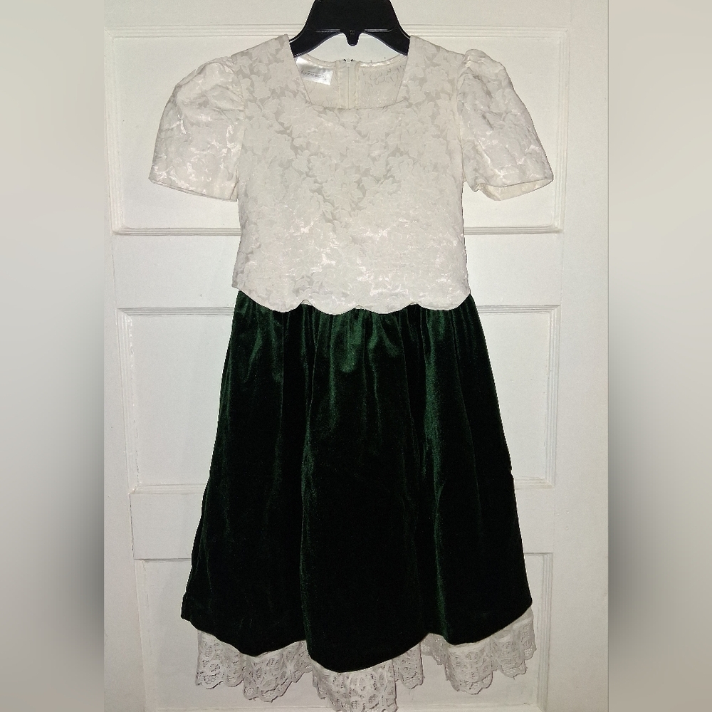 Bonnie Jean Green Velvet And White Lace Dress.